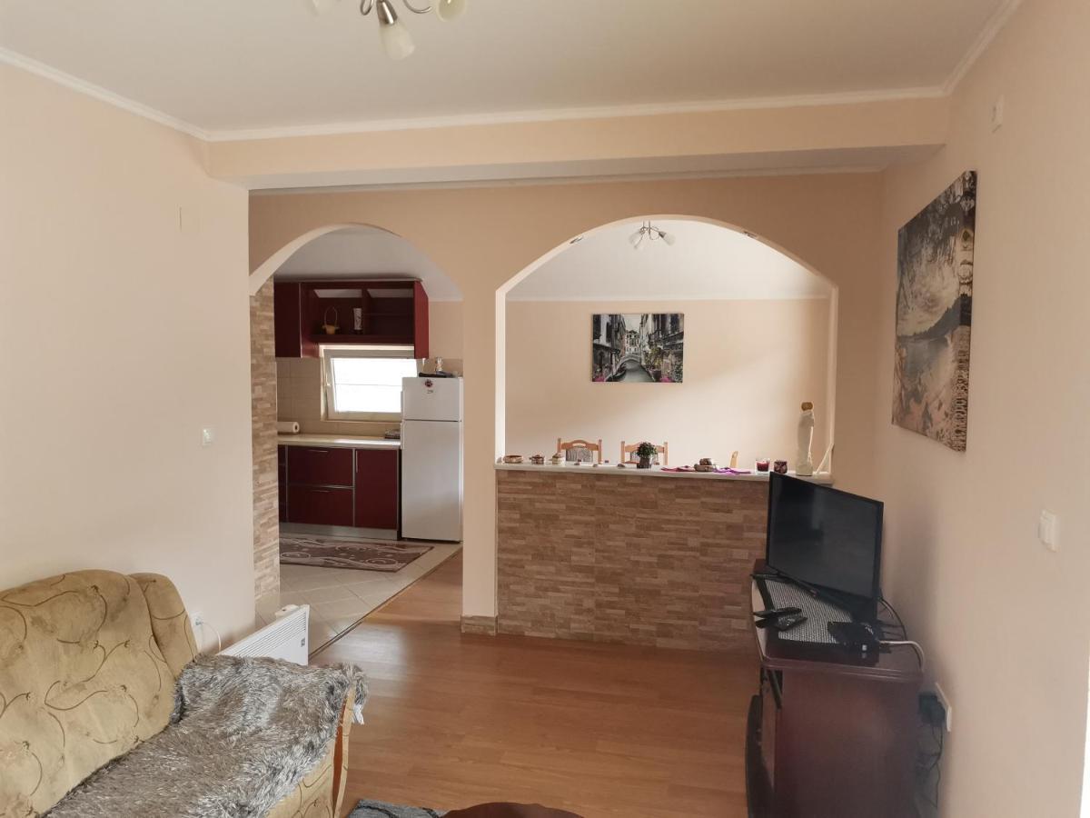 Apartment Osmajic Plužine Buitenkant foto